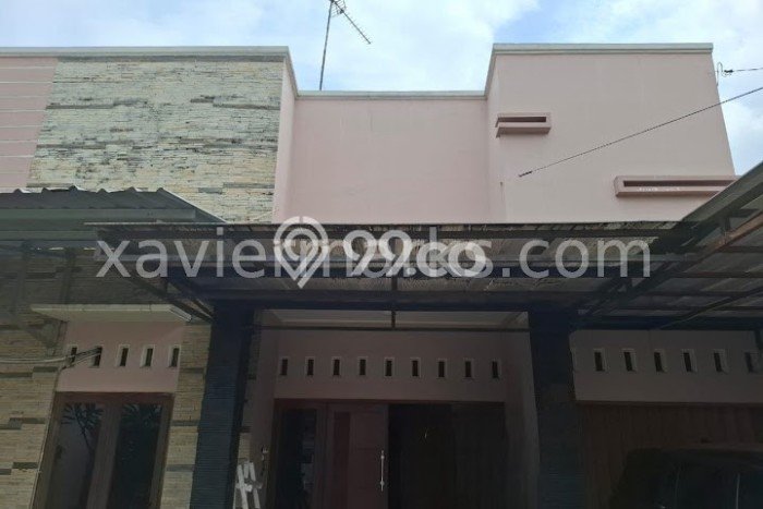 Rumah Ideal untuk Keluarga di Semarang Barat - LT 240m2m² Rumah Ideal untuk Keluarga di Semarang Barat - LT 240m2m²
