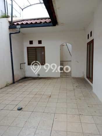 Rumah di Kawasan Semarang Barat, Lingkungan Premium LT 216m2m² Rumah di Kawasan Semarang Barat, Lingkungan Premium LT 216m2m²