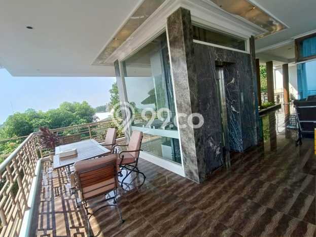 Hot Offer Hunian Mewah Ideal dan Luas di Banyumanik, Semarang Hot Offer Hunian Mewah Ideal dan Luas di Banyumanik, Semarang