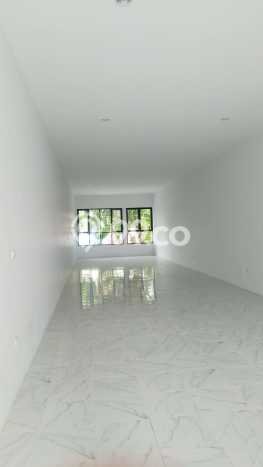 Ruko Disewa di Semarang Tengah, Semarang, LT 128m2 / LB 115m2 Ruko Disewa di Semarang Tengah, Semarang, LT 128m2 / LB 115m2