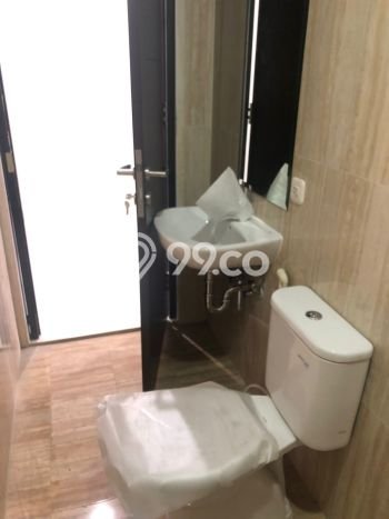 Rumah Elit Modern Siap Huni di Pluit Jakarta Utara Rumah Elit Modern Siap Huni di Pluit Jakarta Utara
