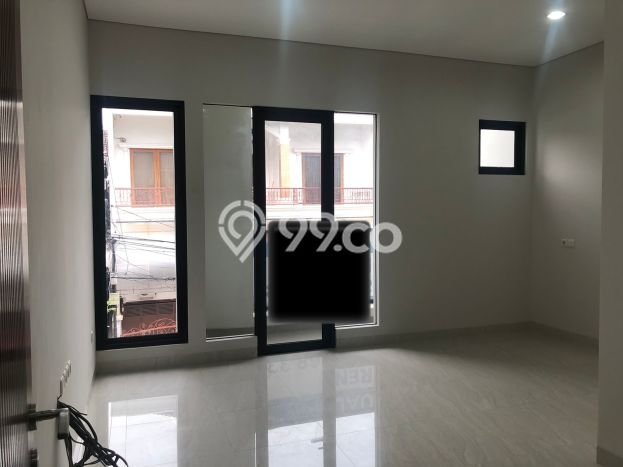Rumah Elit Modern Siap Huni di Pluit Jakarta Utara Rumah Elit Modern Siap Huni di Pluit Jakarta Utara