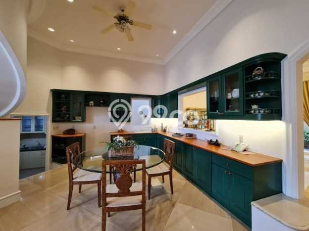 Jual Rumah Luas Elegan Dengan View Eksklusif di Pantai Mutiara, Jakarta Utara Jual Rumah Luas Elegan Dengan View Eksklusif di Pantai Mutiara, Jakarta Utara