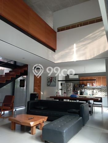 Hunian Mewah LB 250m2 Siap Huni Desain Elegan di Duri Kosambi, Jakarta Barat Hunian Mewah LB 250m2 Siap Huni Desain Elegan di Duri Kosambi, Jakarta Barat