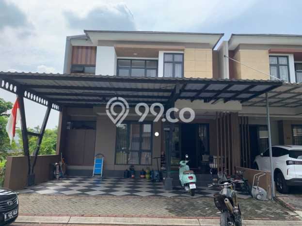 Hunian Mewah LB 200m2 Siap Huni Desain Elegan di Kota Wisata, Jakarta Timur Hunian Mewah LB 200m2 Siap Huni Desain Elegan di Kota Wisata, Jakarta Timur