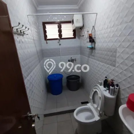Rumah Luxury Modern Siap Huni di Grogol Jakarta Barat Rumah Luxury Modern Siap Huni di Grogol Jakarta Barat