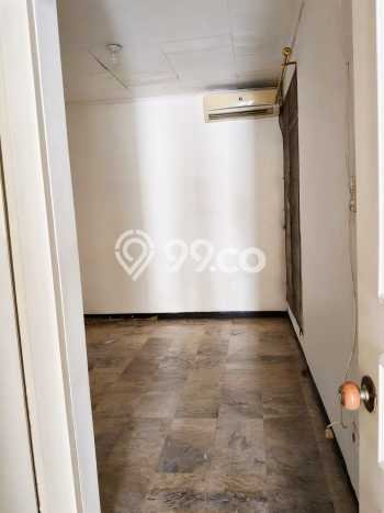 Dijual Rumah Mewah Megah Dengan View Eksklusif di Intercon, Jakarta Barat Dijual Rumah Mewah Megah Dengan View Eksklusif di Intercon, Jakarta Barat