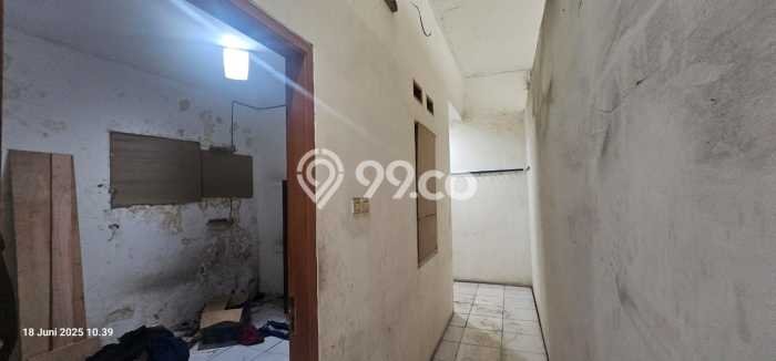 Gudang Dijual di Jakarta Barat LT 366m2 & LB 283m2 Lokasi Terbaik! Gudang Dijual di Jakarta Barat LT 366m2 & LB 283m2 Lokasi Terbaik!