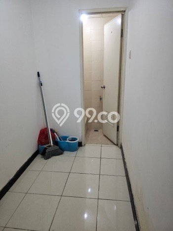BEST DEAL! Apartemen di Central Park, 2 KM, Luas 70m², Good View BEST DEAL! Apartemen di Central Park, 2 KM, Luas 70m², Good View
