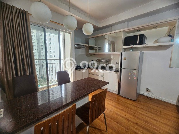BEST DEAL! Apartemen di Central Park, 2 KM, Luas 70m², Good View BEST DEAL! Apartemen di Central Park, 2 KM, Luas 70m², Good View
