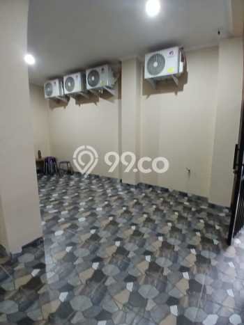 Kost Dijual di Tanjung Duren dengan 29 KT dan Luas 377m2 Kost Dijual di Tanjung Duren dengan 29 KT dan Luas 377m2