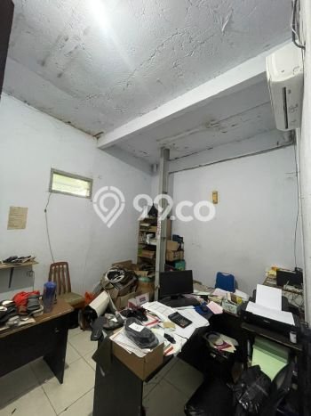 Gudang Dijual di Prime Area Jakarta Barat Luas 356m2 Gudang Dijual di Prime Area Jakarta Barat Luas 356m2