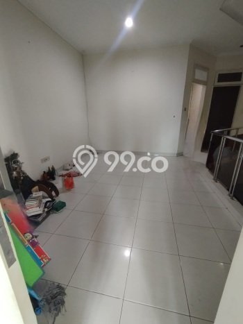 Rumah Elit LB 186m2 Siap Pakai Desain Elegan di Intercon, Jakarta Barat Rumah Elit LB 186m2 Siap Pakai Desain Elegan di Intercon, Jakarta Barat