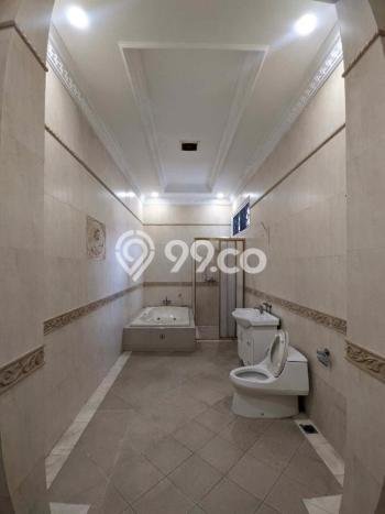 Dijual Hunian Mewah dengan Fasilitas Sekitar Komplit di Menteng, Jakarta Pusat Dijual Hunian Mewah dengan Fasilitas Sekitar Komplit di Menteng, Jakarta Pusat