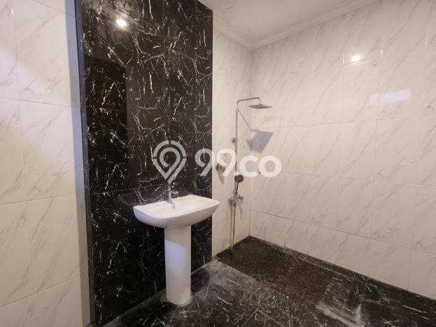 Rumah Disewakan Jakarta Selatan LT 423m2 LB 428m2 Area Pondok Indah Rumah Disewakan Jakarta Selatan LT 423m2 LB 428m2 Area Pondok Indah