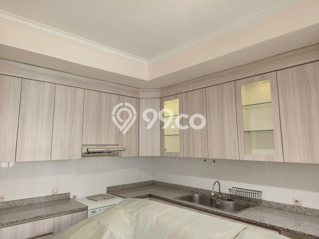 Disewakan! Rumah 5 Kamar Tidur &
4 Kamar Mandi di Pondok Indah, Jakarta Selatan Disewakan! Rumah 5 Kamar Tidur &
4 Kamar Mandi di Pondok Indah, Jakarta Selatan