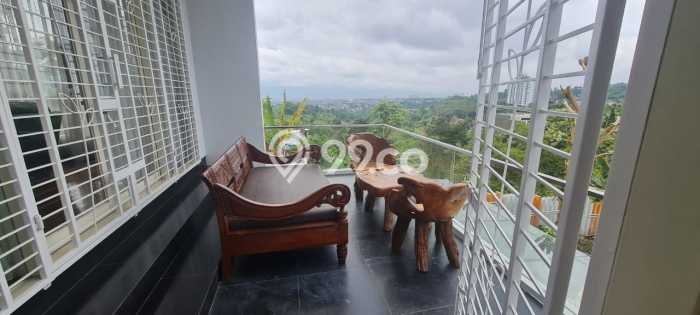 Jual Rumah Mewah Megah Dengan View Eksklusif di Dago Pakar, Bandung Jual Rumah Mewah Megah Dengan View Eksklusif di Dago Pakar, Bandung