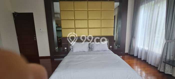 Jual Rumah Mewah Megah Dengan View Eksklusif di Dago Pakar, Bandung Jual Rumah Mewah Megah Dengan View Eksklusif di Dago Pakar, Bandung