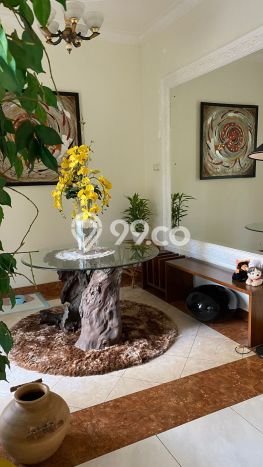 Ready to Use! Luxury House LT 300m2 Desain Elegan di Cibubur Ready to Use! Luxury House LT 300m2 Desain Elegan di Cibubur
