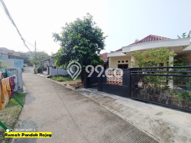 Jual Rumah Bagus Siap Huni LB 120m2 di Cilodong, Depok Jual Rumah Bagus Siap Huni LB 120m2 di Cilodong, Depok