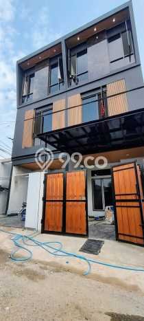 Jual Rumah Bagus Siap Huni LB 78m2 di Kemayoran, Jakarta Pusat Jual Rumah Bagus Siap Huni LB 78m2 di Kemayoran, Jakarta Pusat