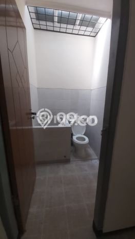 Dijual Cepat Rumah Bagus Siap Huni LB 200m2 di Lowokwaru, Malang Dijual Cepat Rumah Bagus Siap Huni LB 200m2 di Lowokwaru, Malang