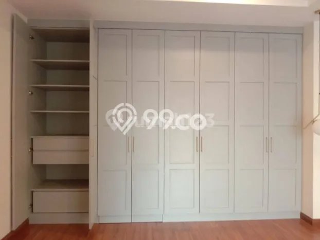 Siap Huni Apartemen Prestisius di Hegarmanah 4 Kamar & 4 Kamar Mandi Siap Huni Apartemen Prestisius di Hegarmanah 4 Kamar & 4 Kamar Mandi