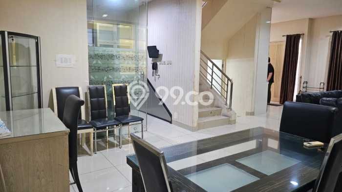 Rumah Elit Modern Siap Huni di Pantai Indah Kapuk Jakarta Utara Rumah Elit Modern Siap Huni di Pantai Indah Kapuk Jakarta Utara