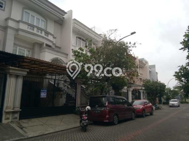 Rumah Elit Modern Siap Huni di Pantai Indah Kapuk Jakarta Utara Rumah Elit Modern Siap Huni di Pantai Indah Kapuk Jakarta Utara