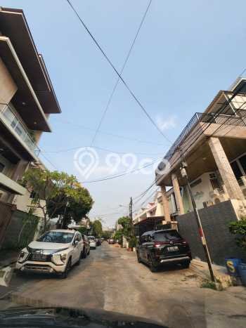 Rumah Elit LB 180m2 Siap Huni Desain Elegan di Muara Karang, Jakarta Utara Rumah Elit LB 180m2 Siap Huni Desain Elegan di Muara Karang, Jakarta Utara