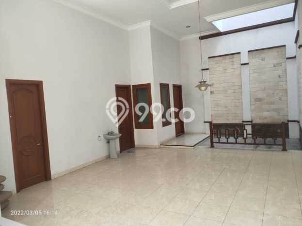 Jual Rumah Luas Elegan Dengan View Eksklusif di Permata Buana, Jakarta Barat Jual Rumah Luas Elegan Dengan View Eksklusif di Permata Buana, Jakarta Barat
