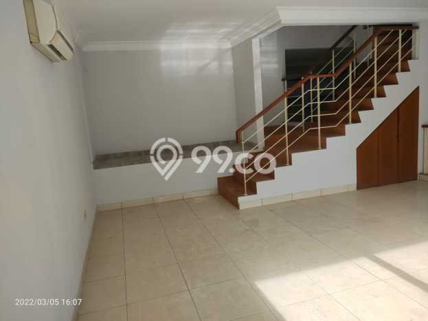 Jual Rumah Luas Elegan Dengan View Eksklusif di Permata Buana, Jakarta Barat Jual Rumah Luas Elegan Dengan View Eksklusif di Permata Buana, Jakarta Barat