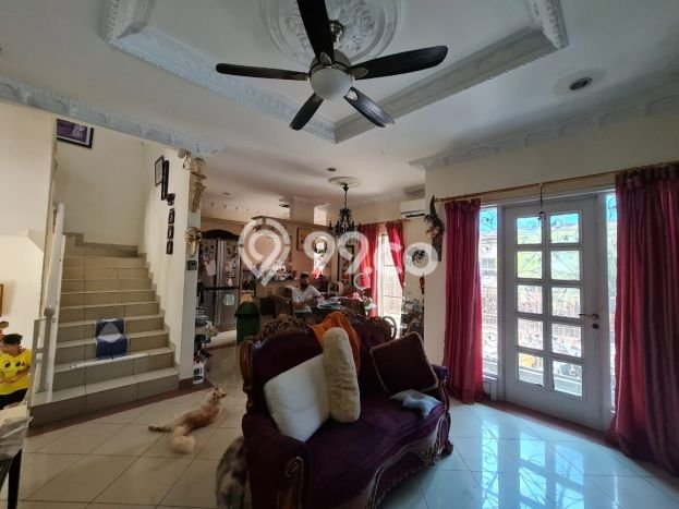 Rumah Elit LB 220m2 Siap Huni Desain Elegan di Pantai Mutiara, Jakarta Utara Rumah Elit LB 220m2 Siap Huni Desain Elegan di Pantai Mutiara, Jakarta Utara