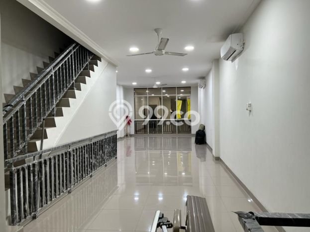 Ruko Area Komersial di , Luas 198m2m², Mainroad Ruko Area Komersial di , Luas 198m2m², Mainroad