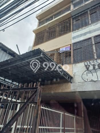 KAWASAN PREMIUM! Ruko di Gambir, Luas 300m2m², Area Bisnis KAWASAN PREMIUM! Ruko di Gambir, Luas 300m2m², Area Bisnis