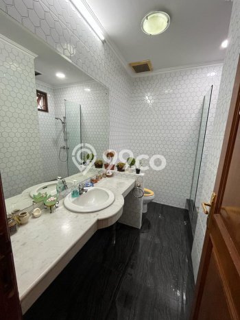 Jual Rumah Mewah Elegan Dengan View Eksklusif di Pluit, Jakarta Utara Jual Rumah Mewah Elegan Dengan View Eksklusif di Pluit, Jakarta Utara