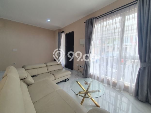 Rumah Luxury Modern Tanpa Renovasi di Pantai Indah Kapuk 2 Jakarta Utara Rumah Luxury Modern Tanpa Renovasi di Pantai Indah Kapuk 2 Jakarta Utara