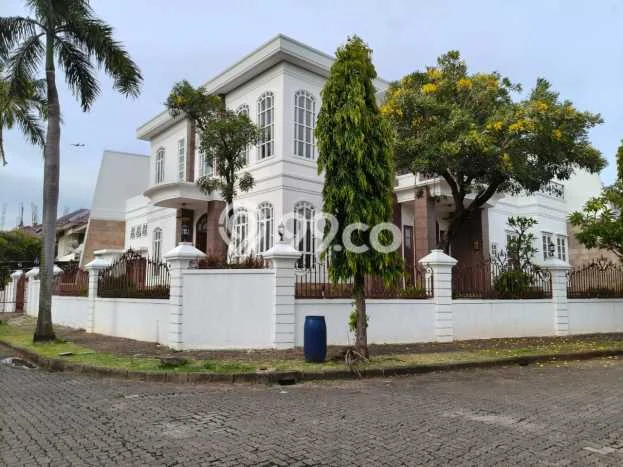 Hunian Bagus Disewakan di Pantai Mutiara, Jakarta Utara LT 560m2, LB 800m2 Hunian Bagus Disewakan di Pantai Mutiara, Jakarta Utara LT 560m2, LB 800m2