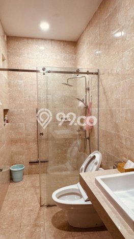 For Sale! Luxury House LT 235m2 Desain Elegan di Pluit For Sale! Luxury House LT 235m2 Desain Elegan di Pluit