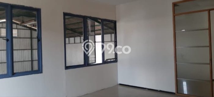 Unit Gudang Strategis di Tebet, Jakarta Selatan Potensi Cuan Besar Unit Gudang Strategis di Tebet, Jakarta Selatan Potensi Cuan Besar
