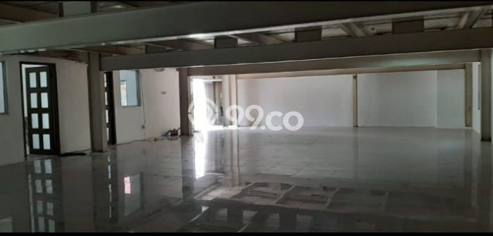 Unit Gudang Strategis di Tebet, Jakarta Selatan Potensi Cuan Besar Unit Gudang Strategis di Tebet, Jakarta Selatan Potensi Cuan Besar