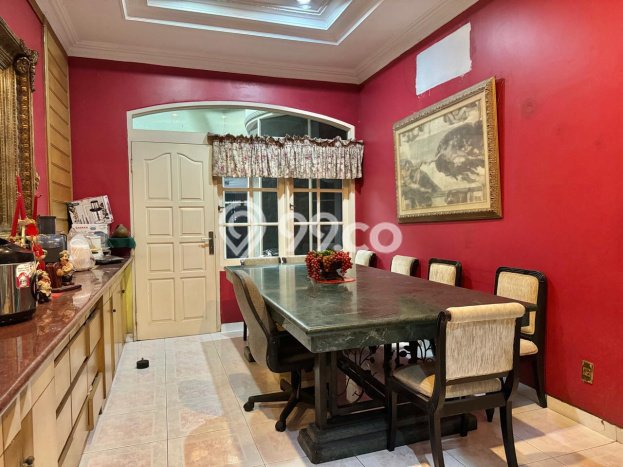 Hunian Elit LB 750m2 Siap Pakai Desain Elegan di Pluit, Jakarta Utara Hunian Elit LB 750m2 Siap Pakai Desain Elegan di Pluit, Jakarta Utara
