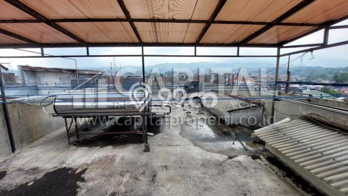 FOR RENT! Ruko di Cicaheum Cocok untuk Bisnis 300m2 FOR RENT! Ruko di Cicaheum Cocok untuk Bisnis 300m2