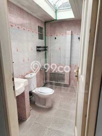Rumah 6 KT 5 KM Luas Tanah 372m², LB 162m² di Setiabudi, Bandung Rumah 6 KT 5 KM Luas Tanah 372m², LB 162m² di Setiabudi, Bandung
