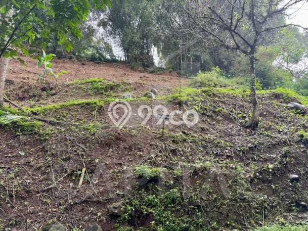 Lahan Strategis di Coblong Dijual dengan Luas 365m2 Lahan Strategis di Coblong Dijual dengan Luas 365m2