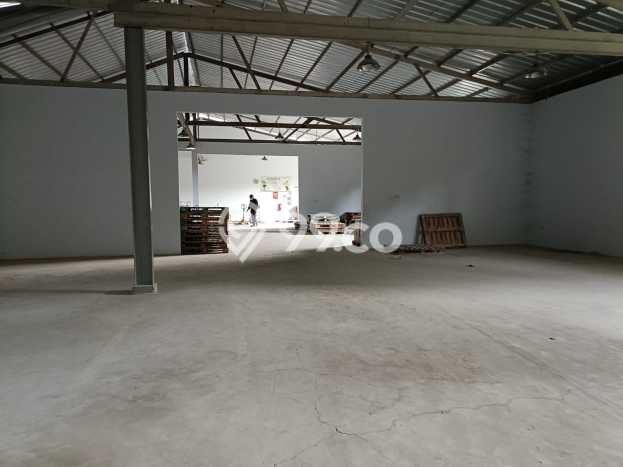 Unit Gudang Disewakan di Penggilingan di Area Ramai & Strategis Unit Gudang Disewakan di Penggilingan di Area Ramai & Strategis