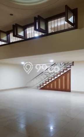 Ruko Dijual di Prime Area Jakarta Pusat Luas 900m2 Ruko Dijual di Prime Area Jakarta Pusat Luas 900m2
