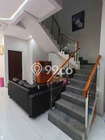 Hunian Elit LB 273m2 Siap Pakai Desain Elegan di Sunter, Jakarta Utara Hunian Elit LB 273m2 Siap Pakai Desain Elegan di Sunter, Jakarta Utara