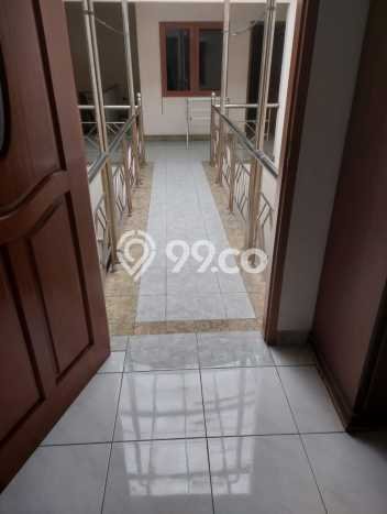 Hunian Cantik Modern Lb 320m2 di Jatinegara, Jakarta Timur Hunian Cantik Modern Lb 320m2 di Jatinegara, Jakarta Timur