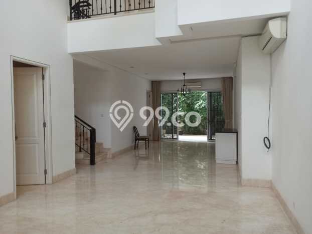 Hunian Mewah Siap Huni LT 156m2 di Kelapa Gading, Jakarta Utara Hunian Mewah Siap Huni LT 156m2 di Kelapa Gading, Jakarta Utara